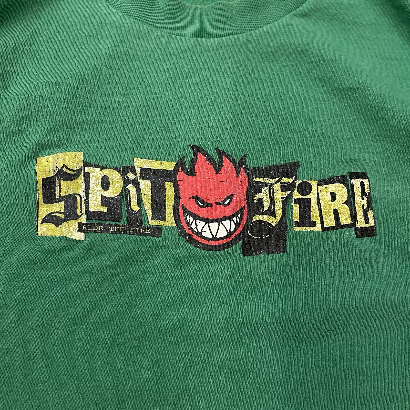 vintage green Spitfire 90s _20s skateboard t-shirt gallery