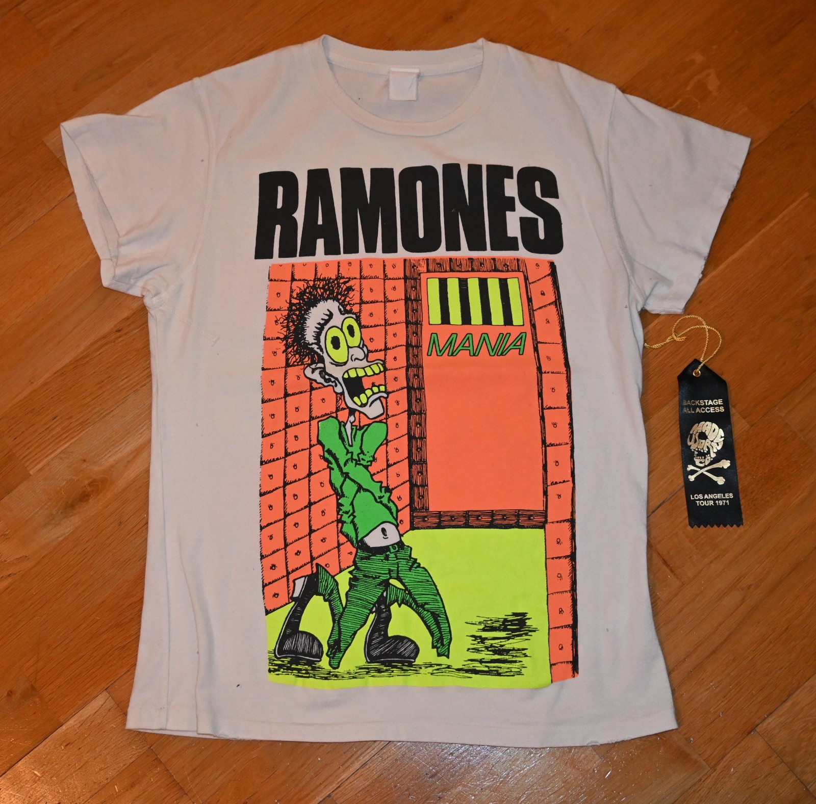 *1988 RAMONES – by MADEWORN* vtg-style concert tee shirt (S/M) Hey Ho Let’s Go
