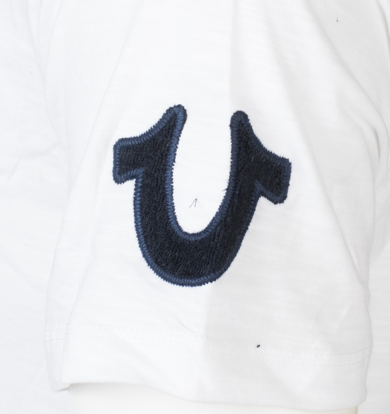 $79 TRUE RELIGION White UNIVERSITY OF TR Short Sleeve Applique Graphic T-shirt gallery