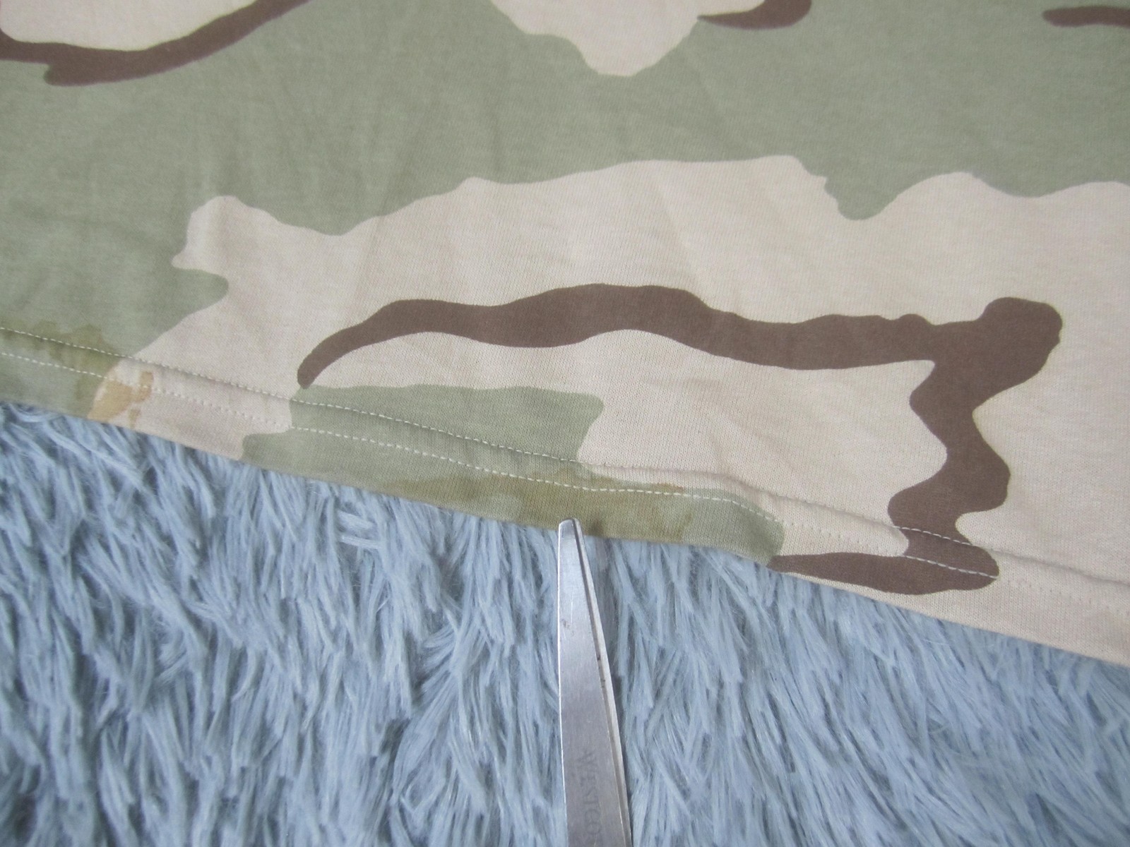 Vintage Rothco Camo Shirt Mens Medium Desert Booker T Screaming Eagles 2000s gallery