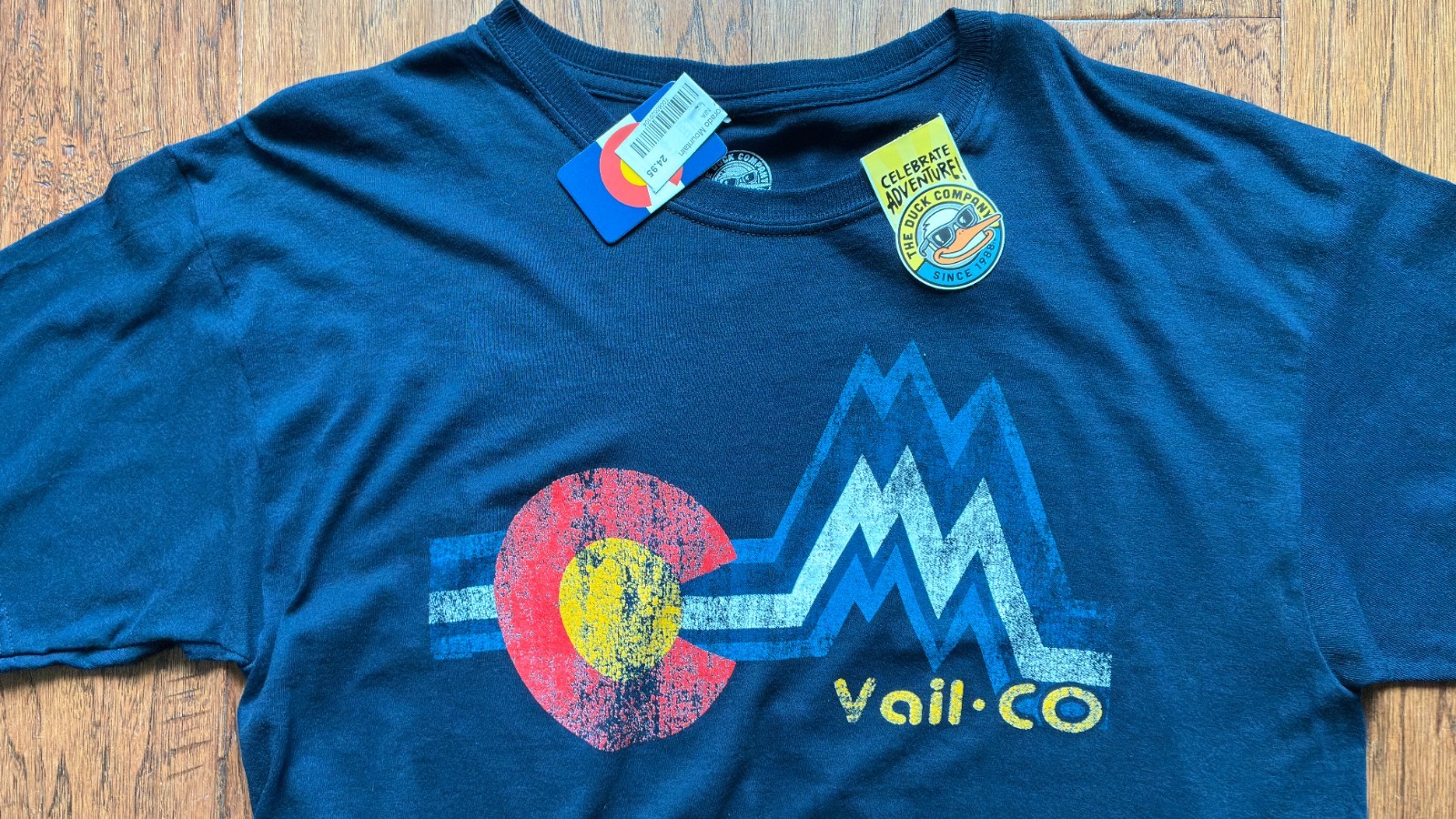 Duck Company Vail Colorado (Large) Blue T-Shirt (100% Cotton) gallery