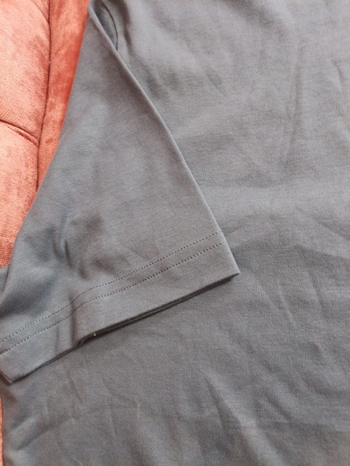 Kirkland Signature Men’s Pima Cotton Slub Tee, Gray, Size S gallery