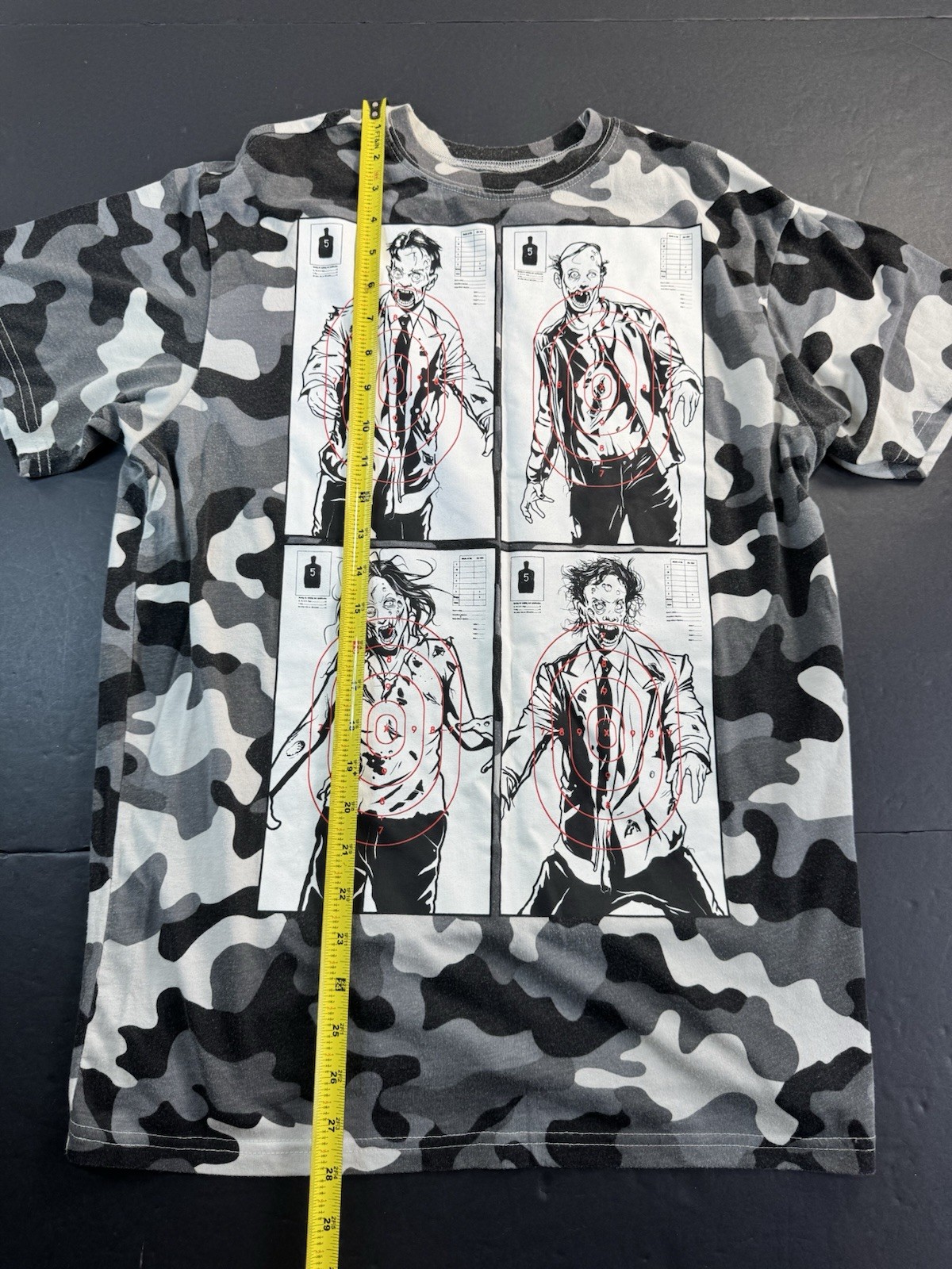 Fifth Sun T Shirt Men's Medium M Graphic Zombie Target Practice Camouflage gallery
