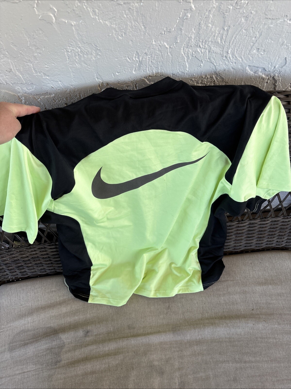 Nike x AMBUSH Short-Sleeve T-Shirt Ghost Green/Black CW8002-358 Size S 212 gallery