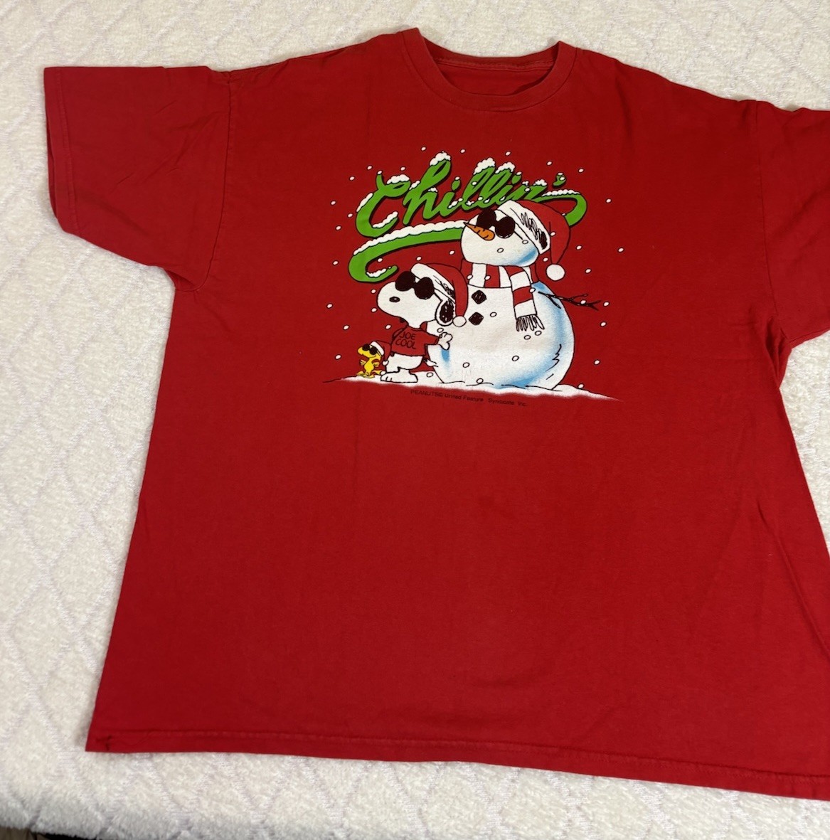 Vintage Snoopy Peanuts Chillin Joe Cool Holiday Red Shirt Size L gallery