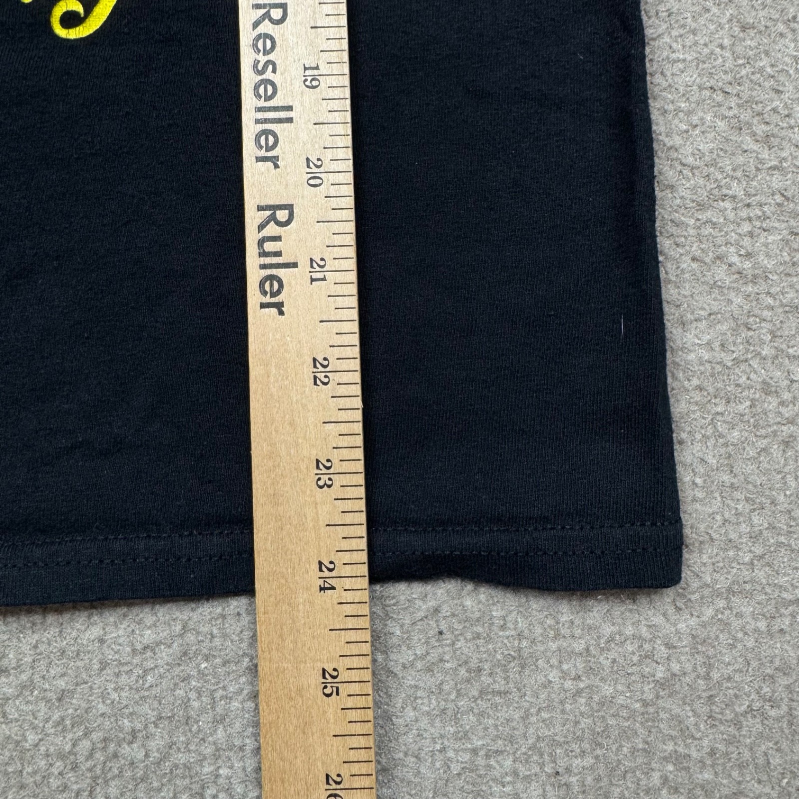 Wu-tang Clan Shirt Men's Size M Black Short Sleeve Crewneck Graphic Rap Tee gallery