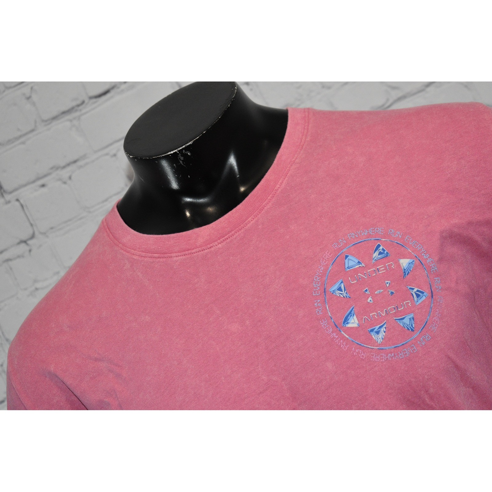 Under Armour T-Shirt Mens XXL Pink Run Everywhere Graphic Tee Cotton Blend gallery