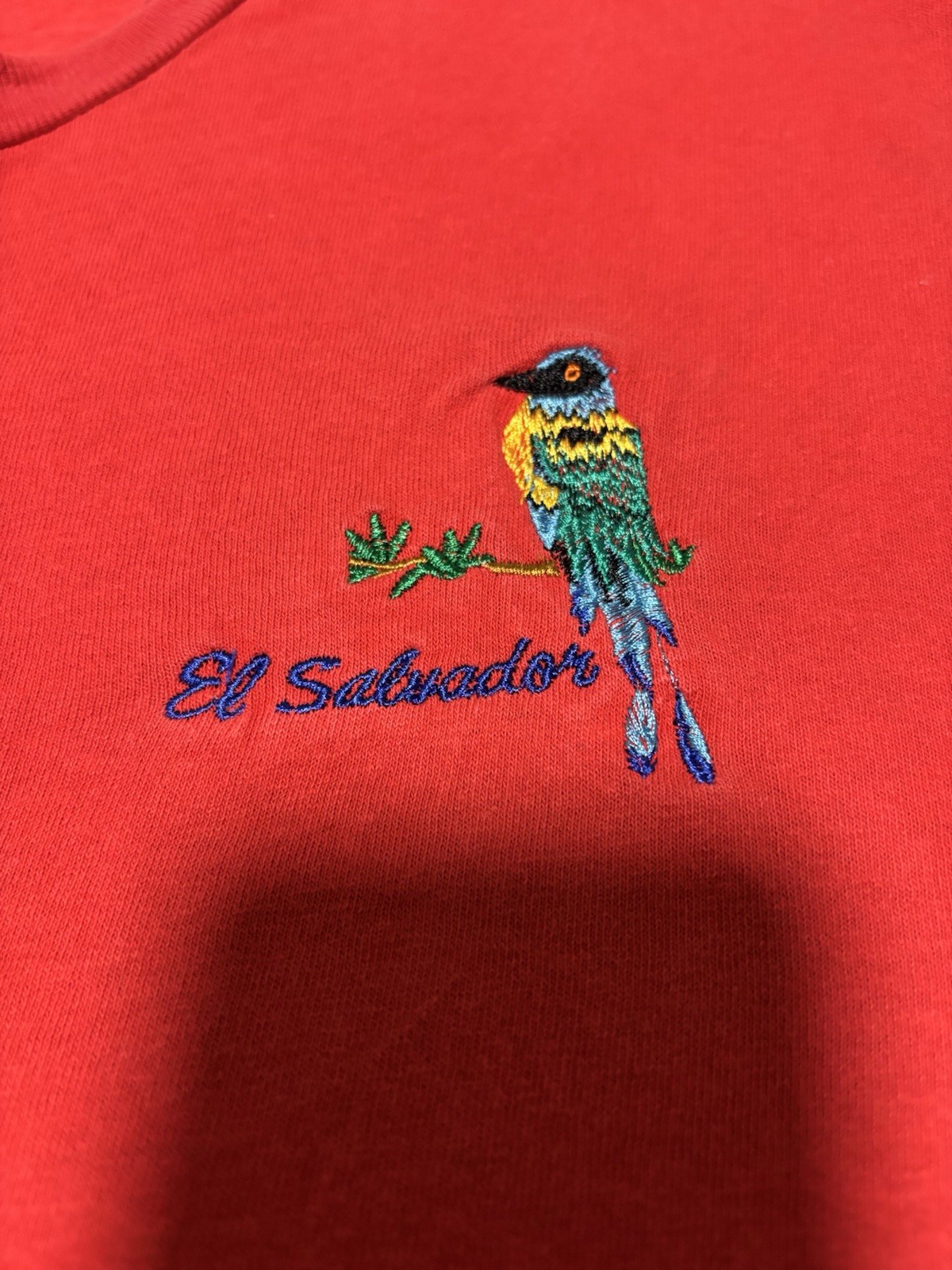 Vintage El Salvador Torogoz Souvenir T-Shirt Size L Travel Vacation Motmot Bird gallery