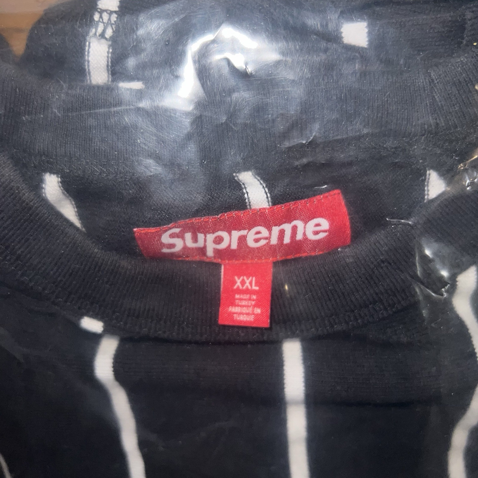 In-Hand Supreme Striped Raglan L/S Top Black Size: XXL gallery