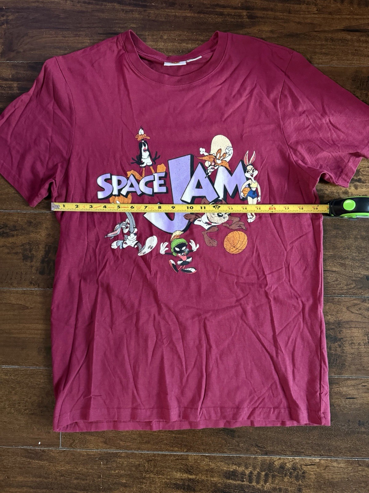 Vintage Space Jam Looney Tunes Graphic Tee Red Short Sleeve Size L gallery