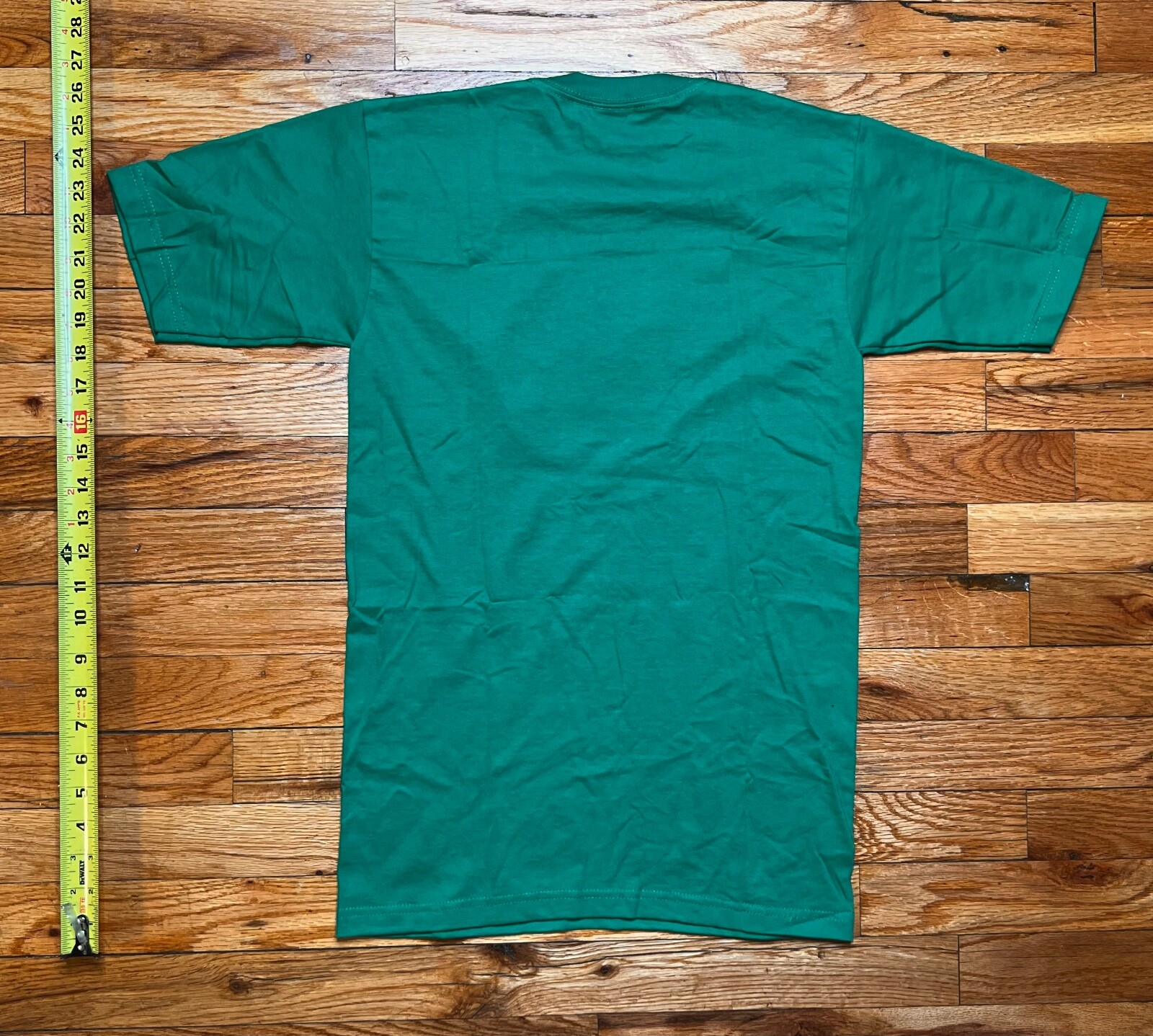 VTG Dominican Republic T Shirt Embroidered Dolphins Souvenir Mens Size S - Green gallery