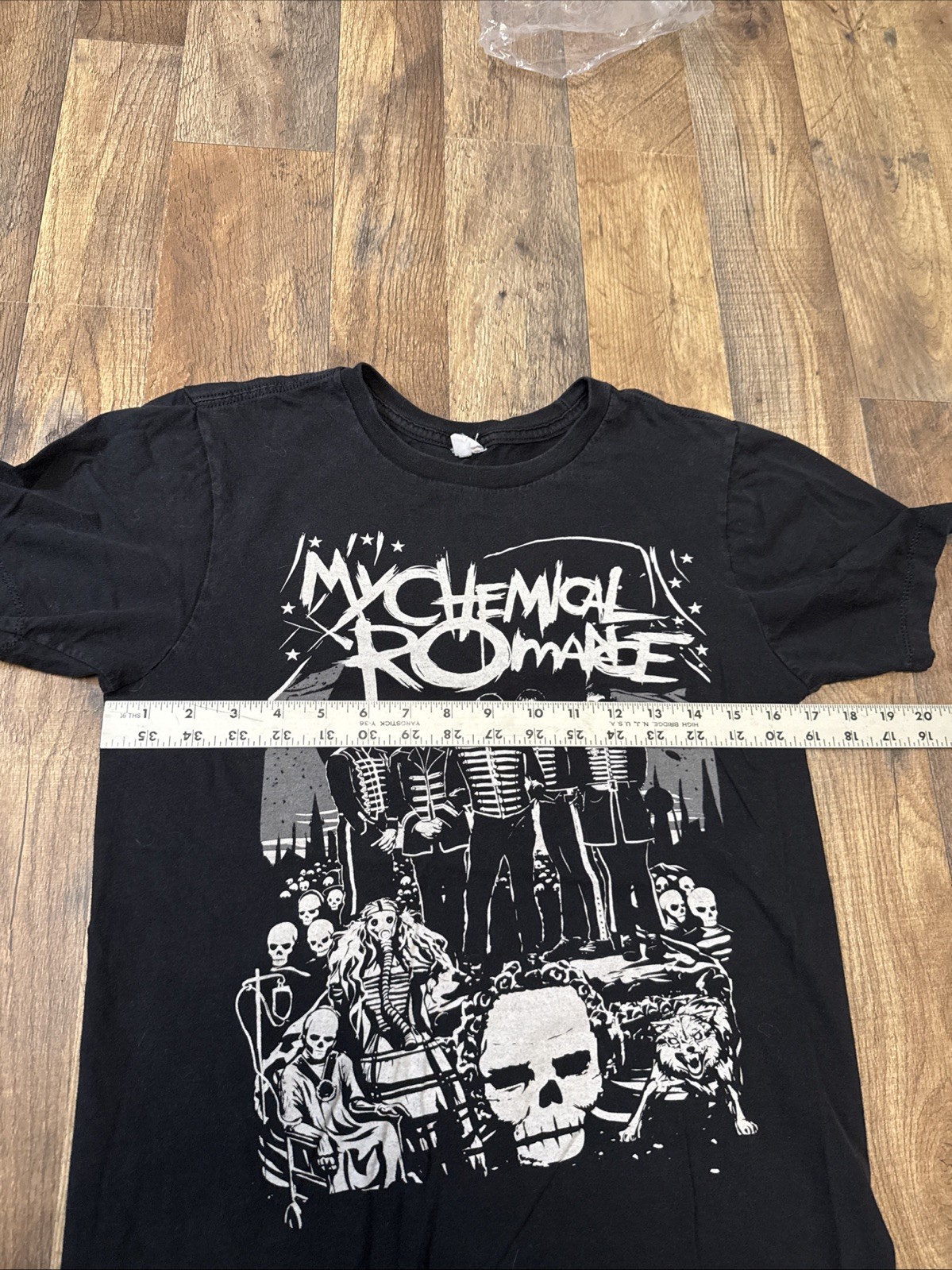 Vintage My Chemical Romance Shirt Mens Small Black Parade Y2K 2000s See Pics gallery