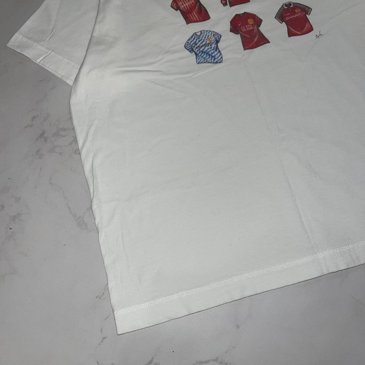 Vintage T-shirt Art Of Football Manchester rare Tee 90's gallery