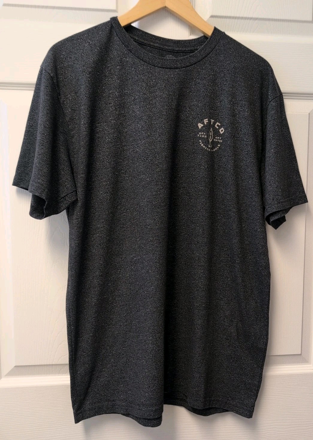 Aftco T Shirt Mens Large Gray Black Performance Stretch Fishing Graphic