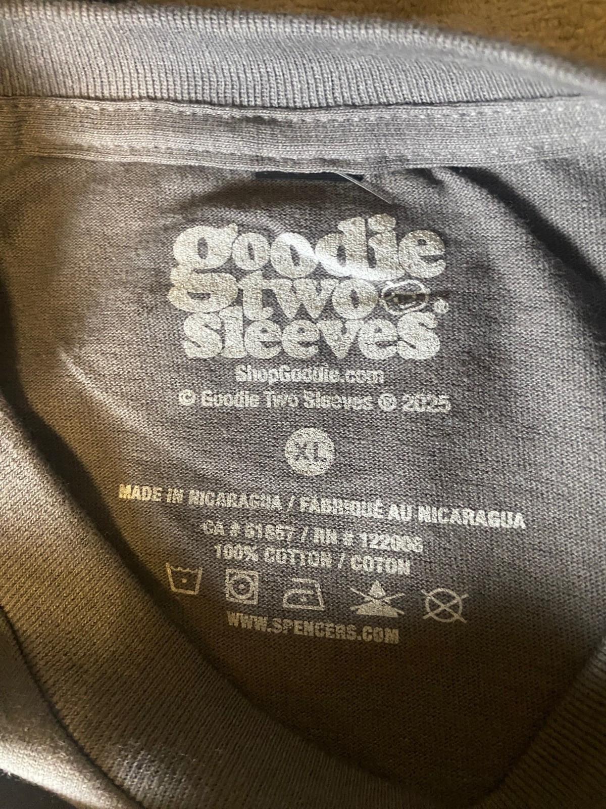 OHIO STATE BUCKEYES "Go Bucks 2024 Brutus" Grey Unisex Tee-NWT gallery
