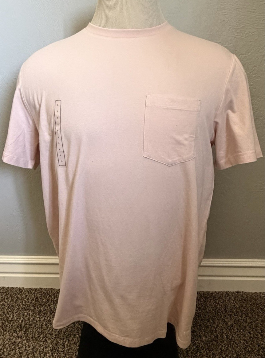 VRST Pocket T-Shirt Mens Size Large Light Pink Stretch Lightweight New!