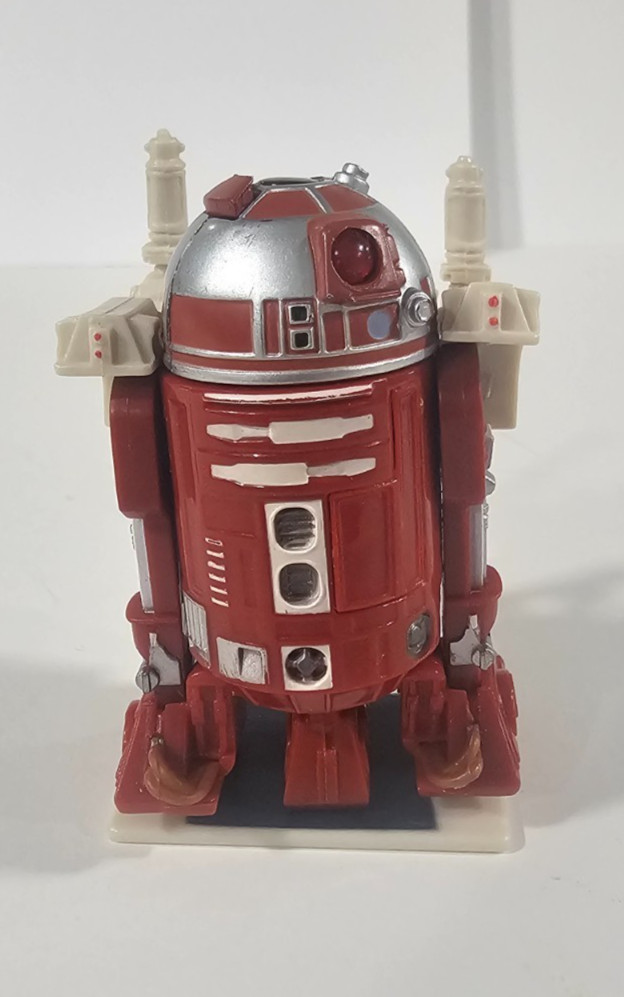 Star Wars R2-R9 Astromech Droid Figure with Power Harness Royal Starship Droids