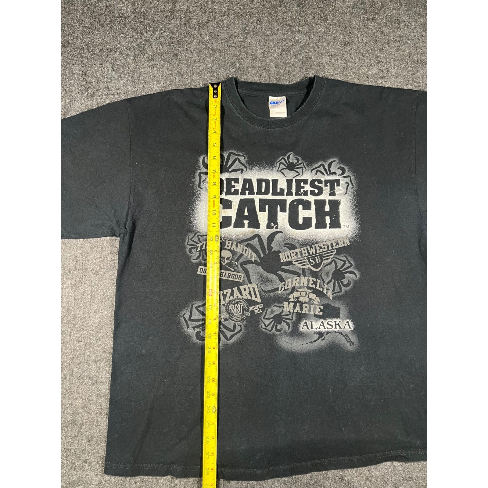 Deadliest Catch Discovery Channel T-Shirt Mens XL Black 2009 Graphic Tee Alaska gallery