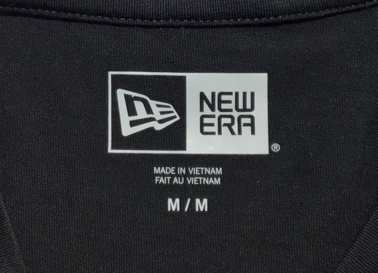 NEW ERA T-Shirt Men’s Med Black Gray Heather 3/4 Sleeve Colorblock Raglan Sleeve gallery