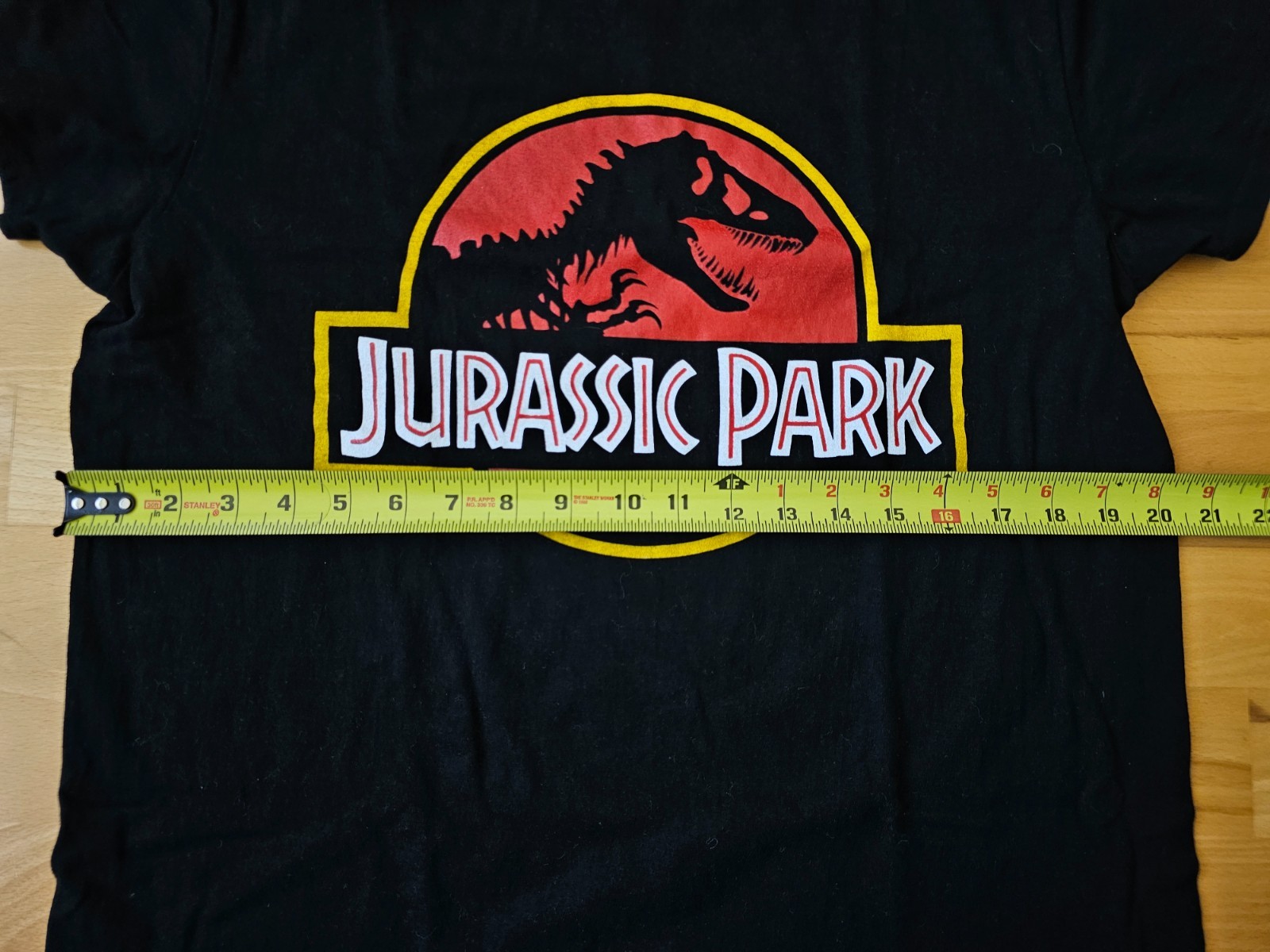 Jurassic World Park Graphic T-Shirt Tee Mens Large Black Short Sleeve Cotton gallery