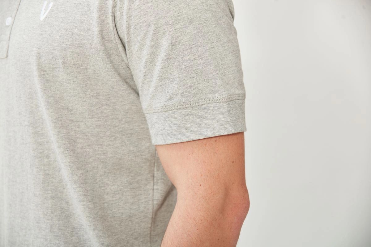 VarietyAthletics Mens Soft Pima Cotton Elastic Sleeve Cuff Henley T-Shirt gallery