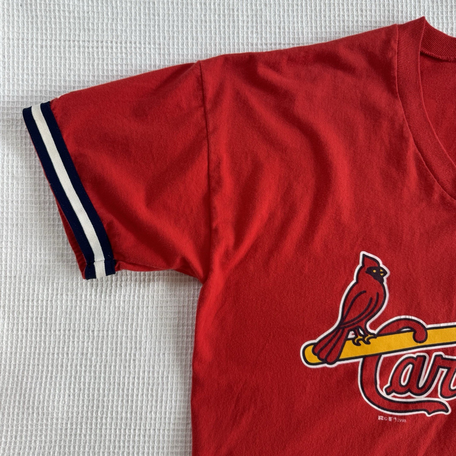 Vintage Russell Athletic V Neck Baseball T-Shirt Men’s L St Louis Cardinals 1998 gallery