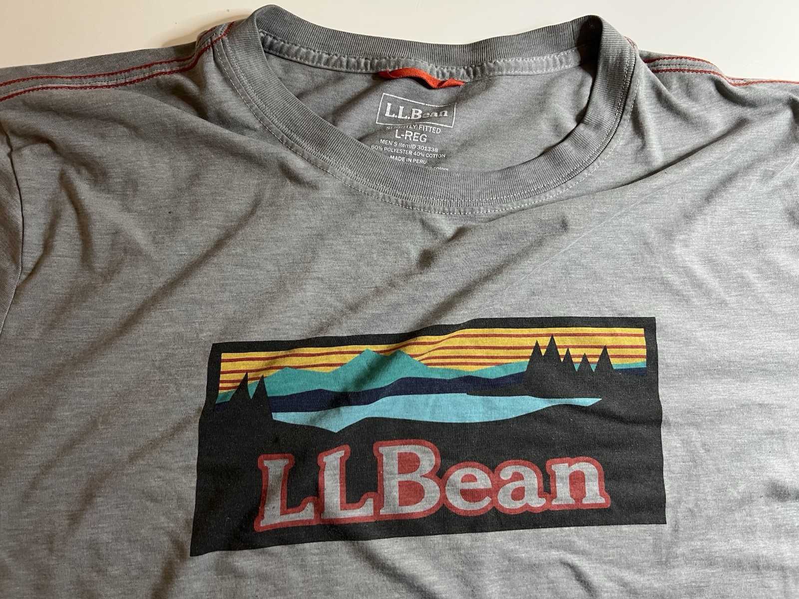 LL Bean Tshirt Katahdin Mountain Logo Men's Large Gray Slightly Fitted gallery