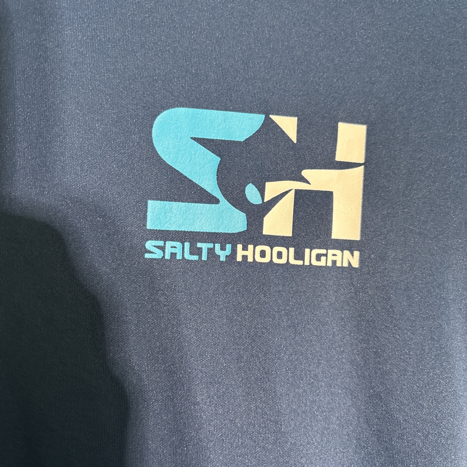 Salty Hooligan Offshore Pursuit Crew Long Sleeve Microfiber Shirt Sz 2XL gallery