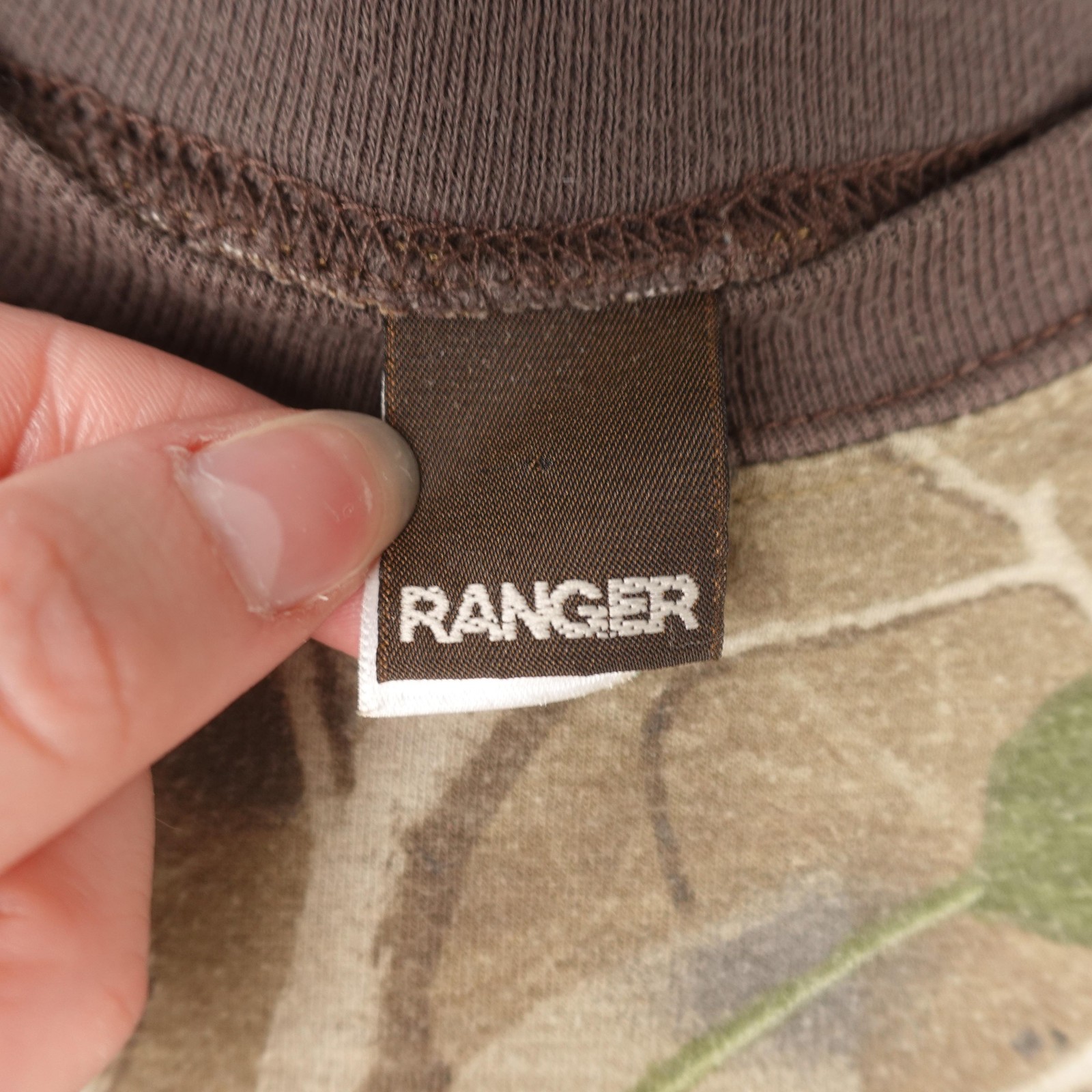 Vintage Ranger Shirt Mens Medium Camo Realtree Hardwood Pocket Outdoor Hunting gallery