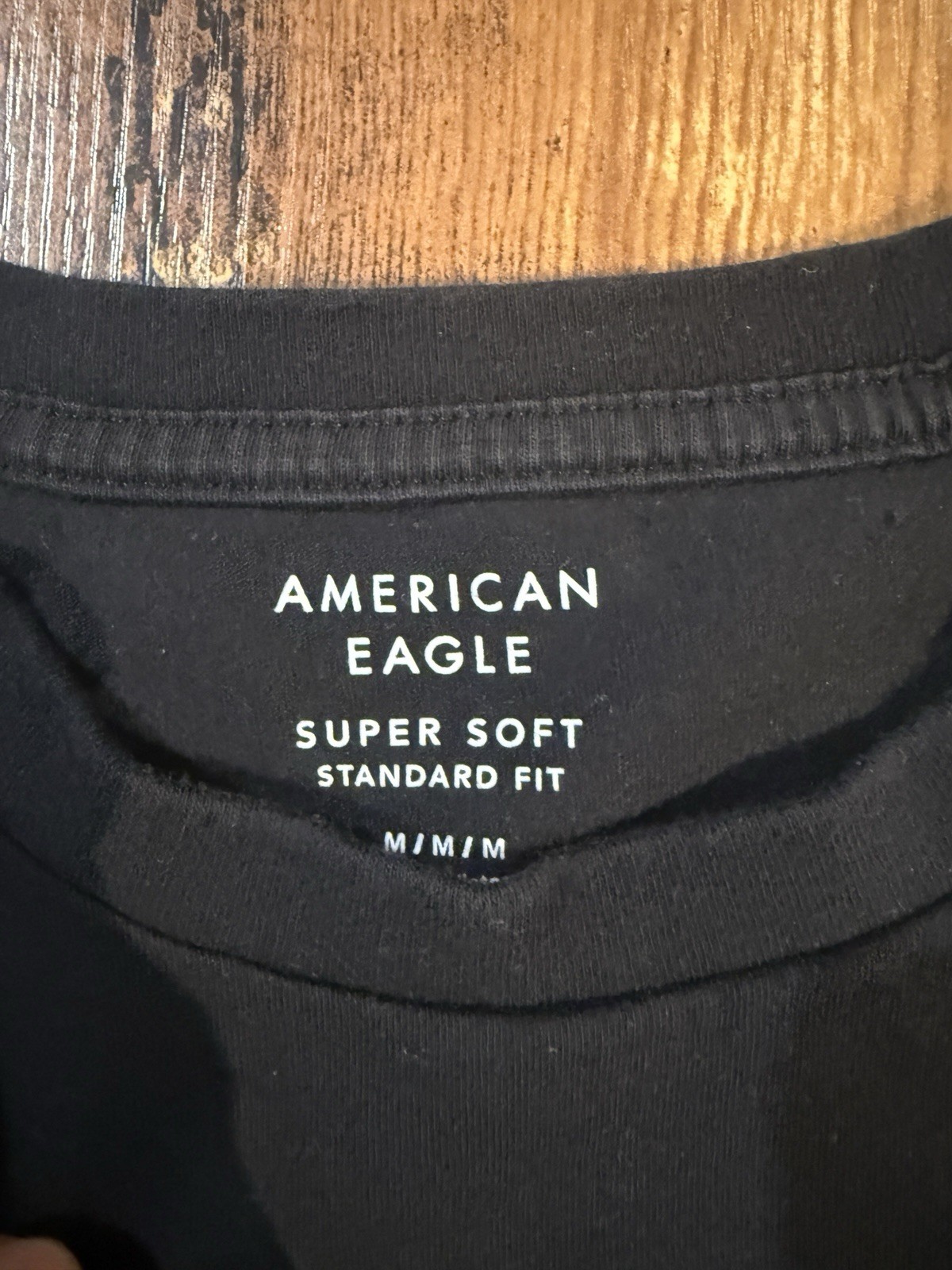 American Eagle Super Soft Men’s M Black Standard Fit Crew Neck Short Sleeve Tee gallery