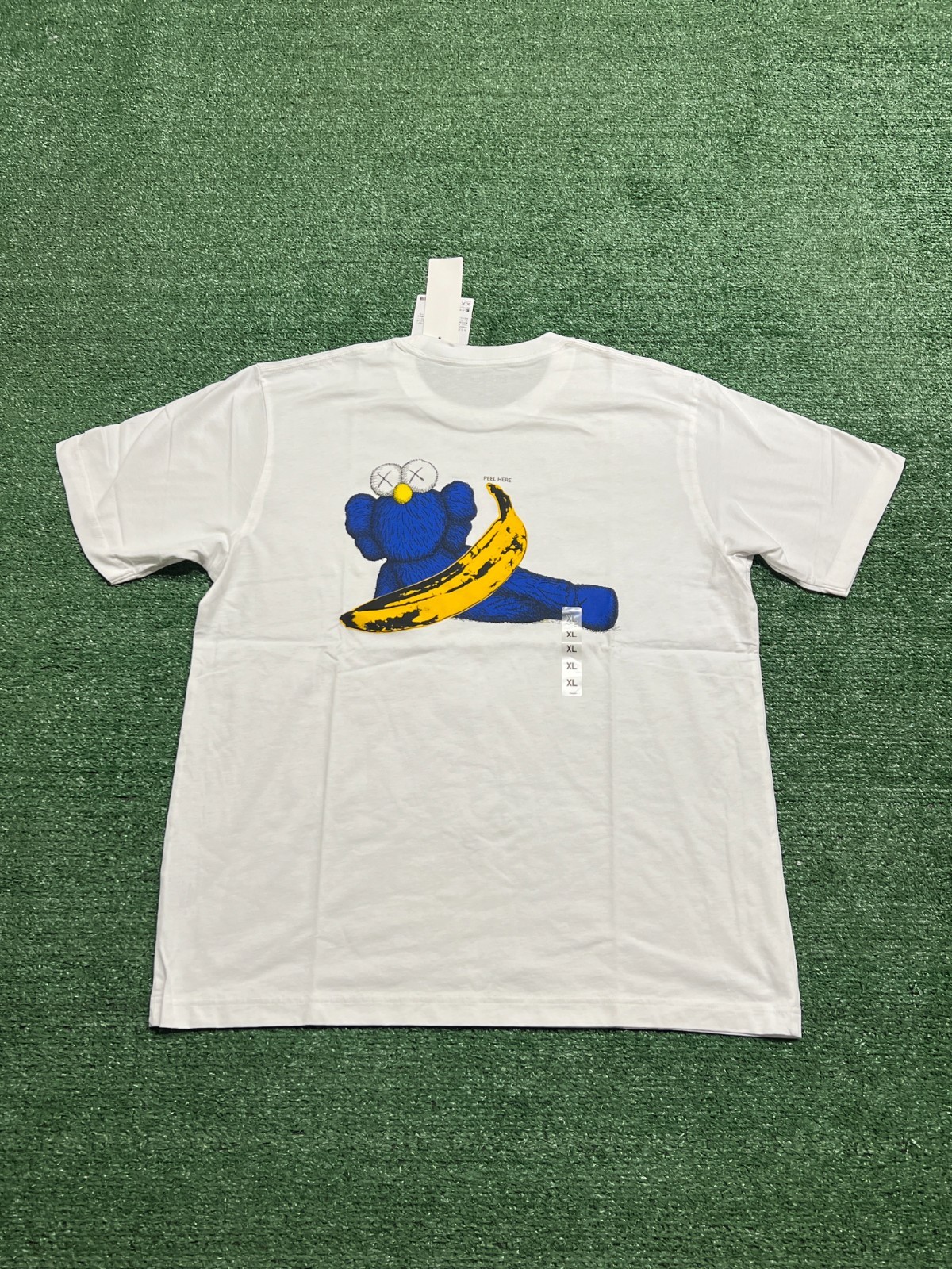 Uniqlo x Kaws Size US Large Graphic T-Shirts Warhol & Peanuts – Japan Imports