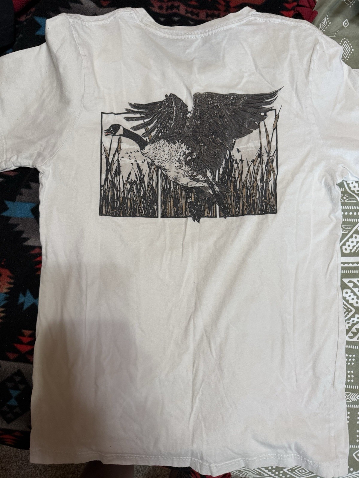 12 DUX Waterfowl Company Men’s Duck Hunting Graphic Tees M Crew Neck Cotton Knit gallery