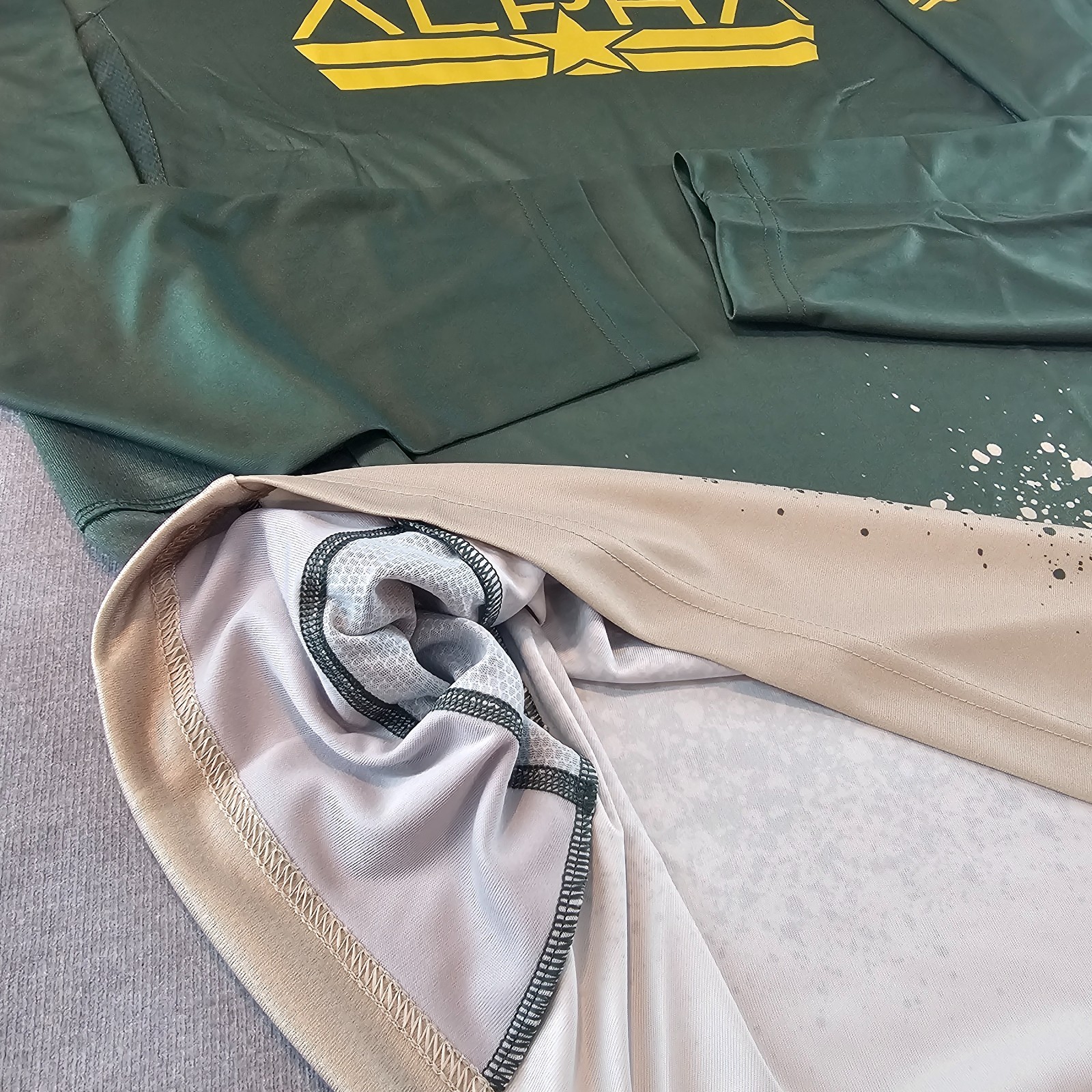Tactical Performance SA Co. USA / Alpha Large Long Sleeve Shirt Green Salute New gallery