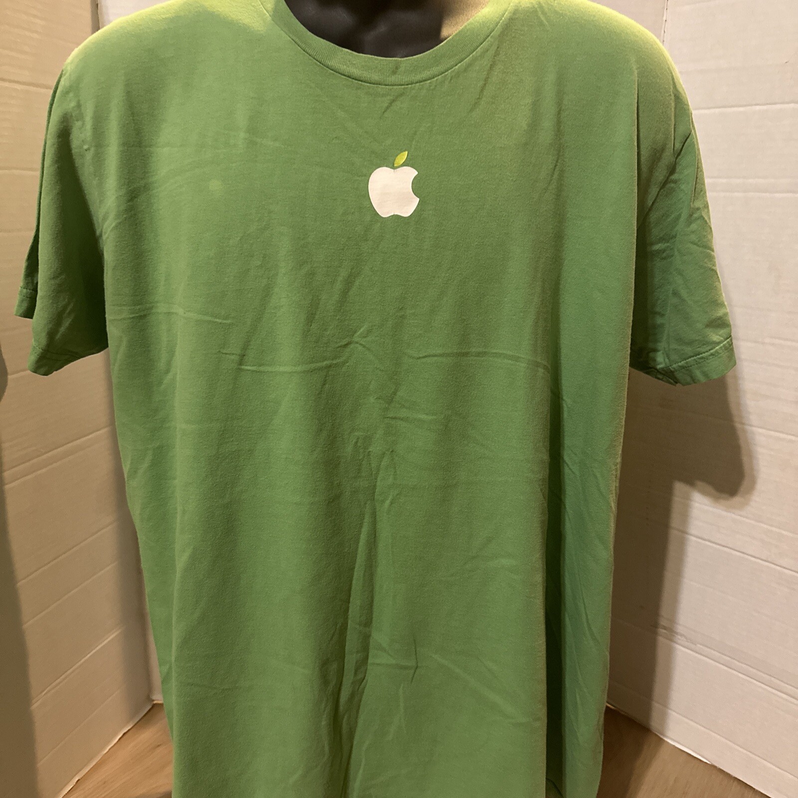 APPLE Employee T-Shirt~AMERICAN APPAREL USA~ Apple Green~TECH COMPANY~Adult XL gallery