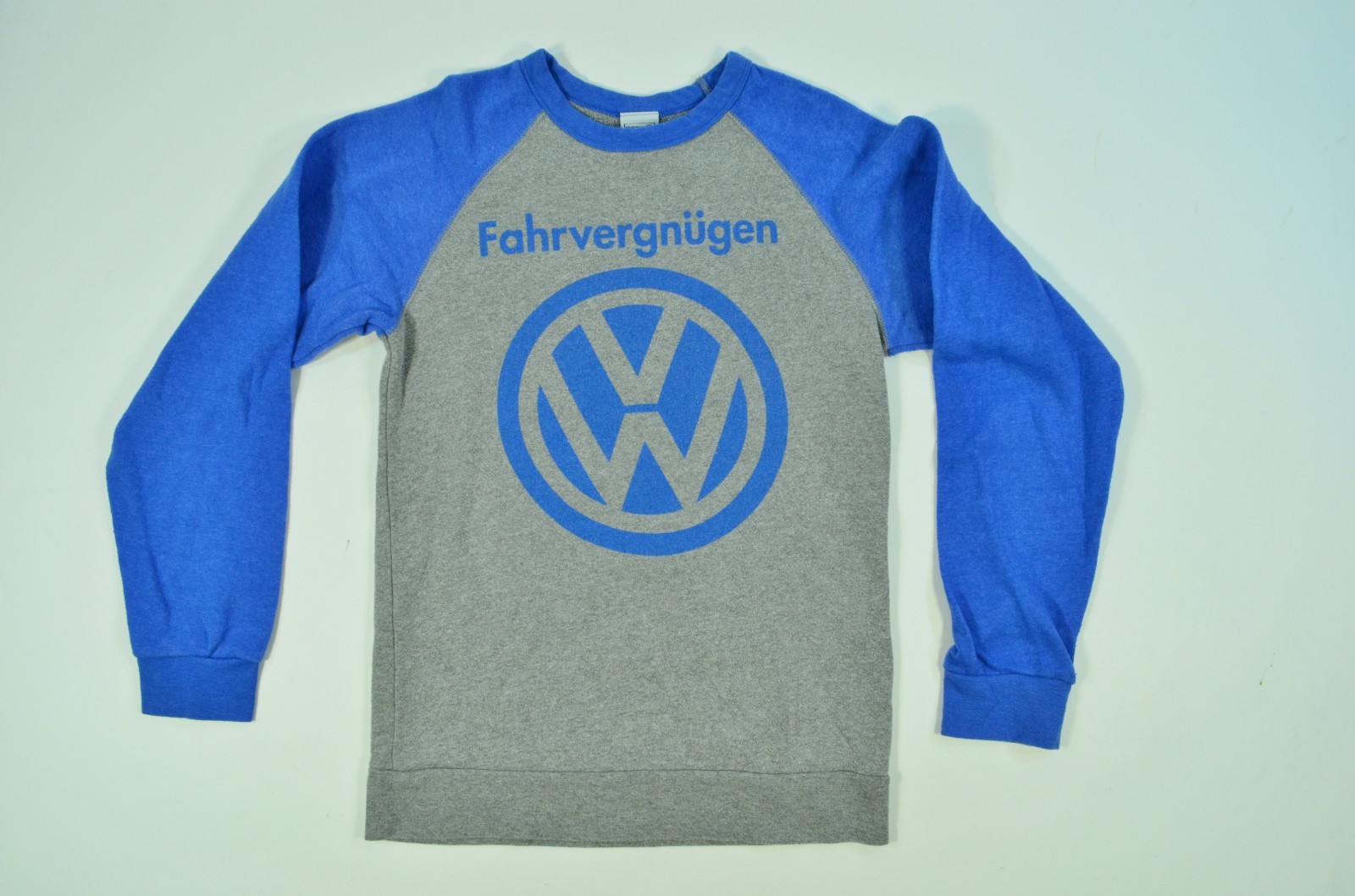 Volkswagen Long Sleeve Mens Small Shirt VW Logo Fahrvergnugen Bug Bus Beetle