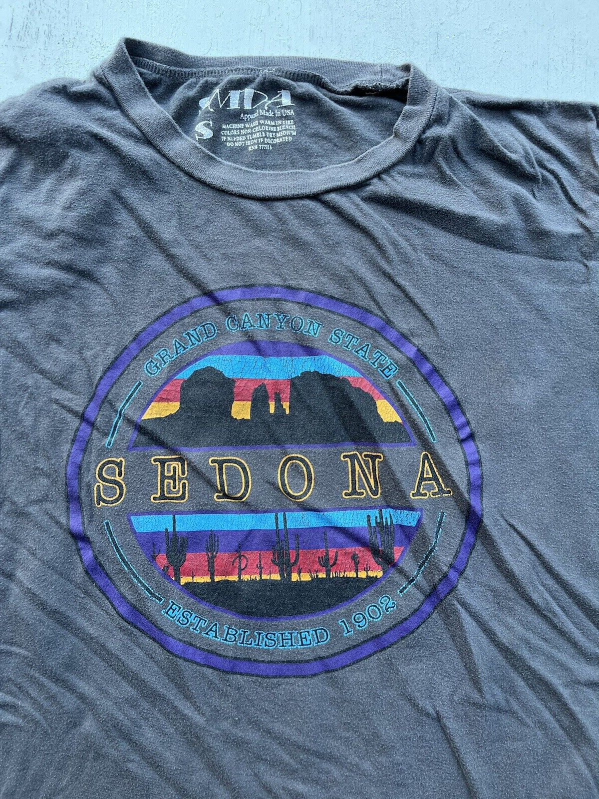 Men’s SMDA T-Shirt Gray Sedona AZ Spell-Out S Cotton Hippie Stones Crystals USA