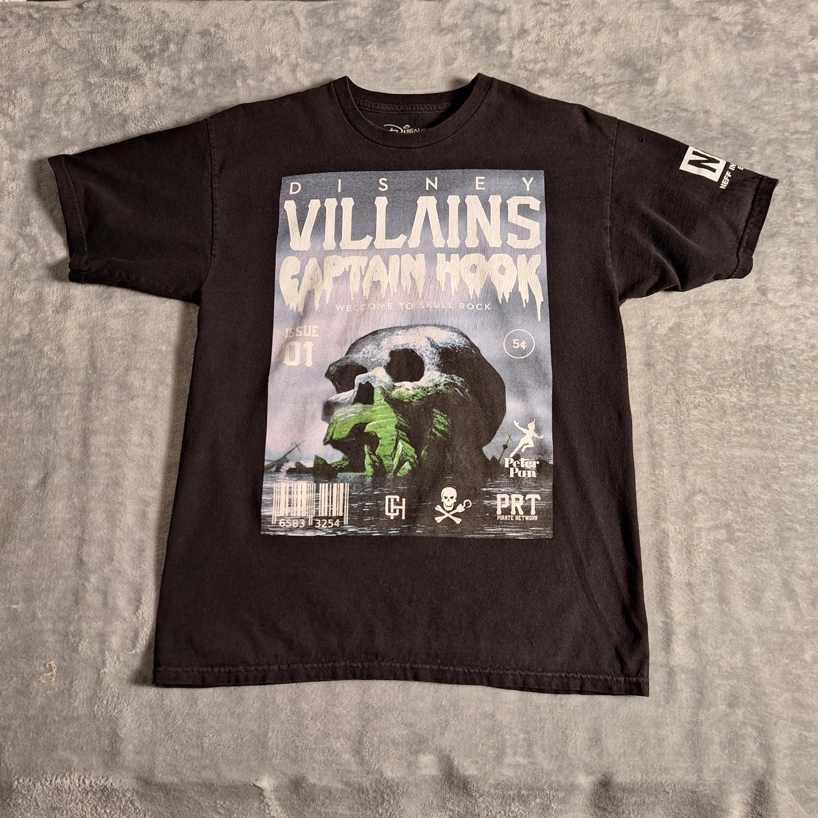 Disney Villains Captain Hook Skull Comic Magazine Cover Black Tee Shirt Medium gallery
