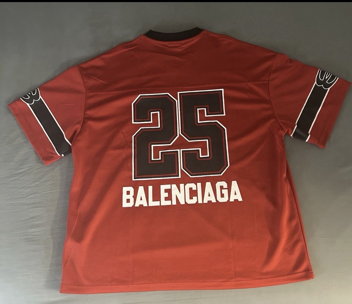 Balenciaga Men's L Red/Black/White Logo Graphic V-Neck Short Sleeve T-Shirt gallery