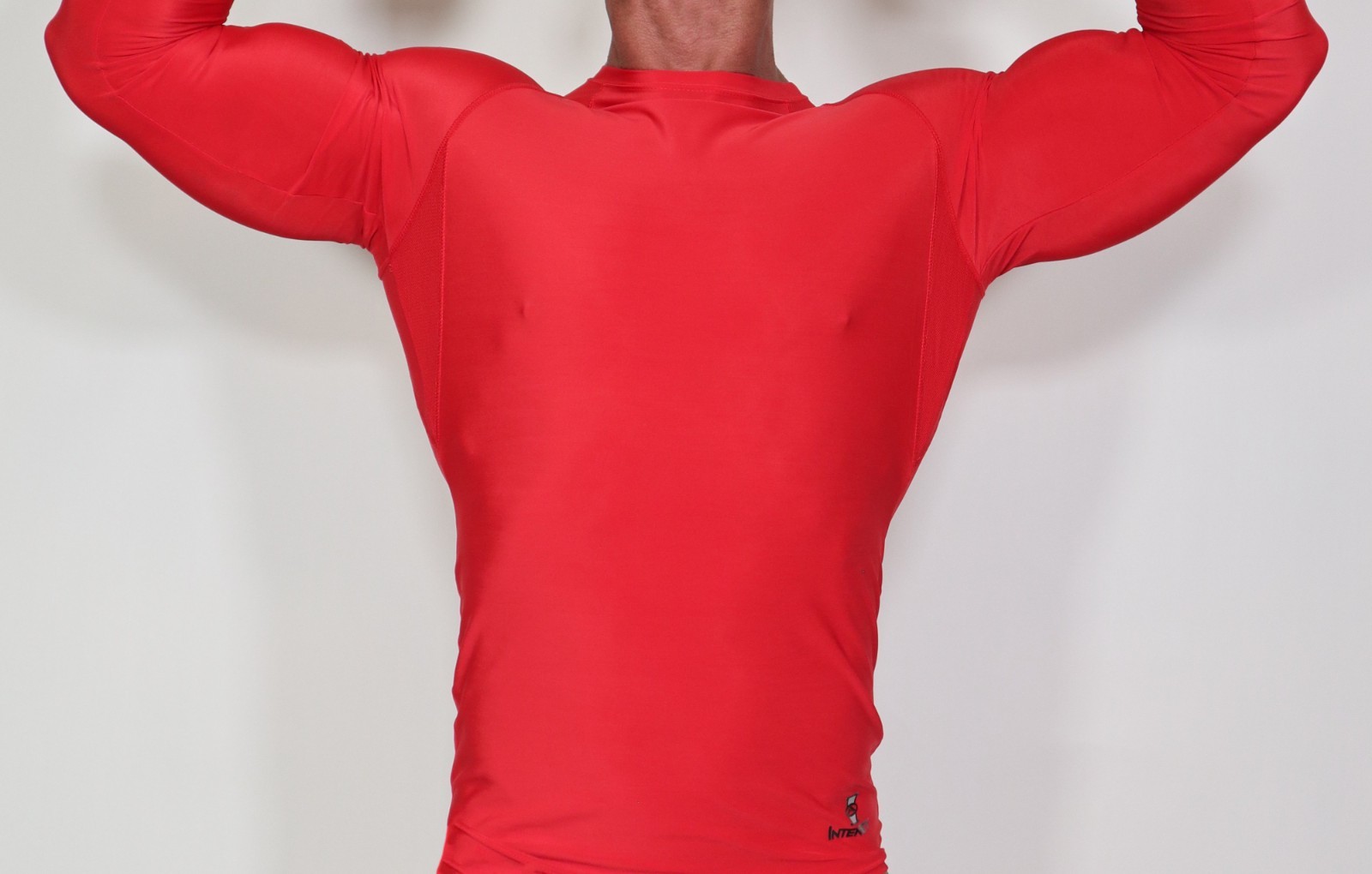 RED LONG SLEEVE COMPRESSION SHIRT SIZE XL gallery
