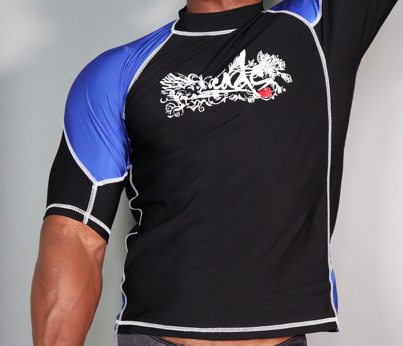 MEN’S NYLON SPANDEX SHIRT SIZE XXL