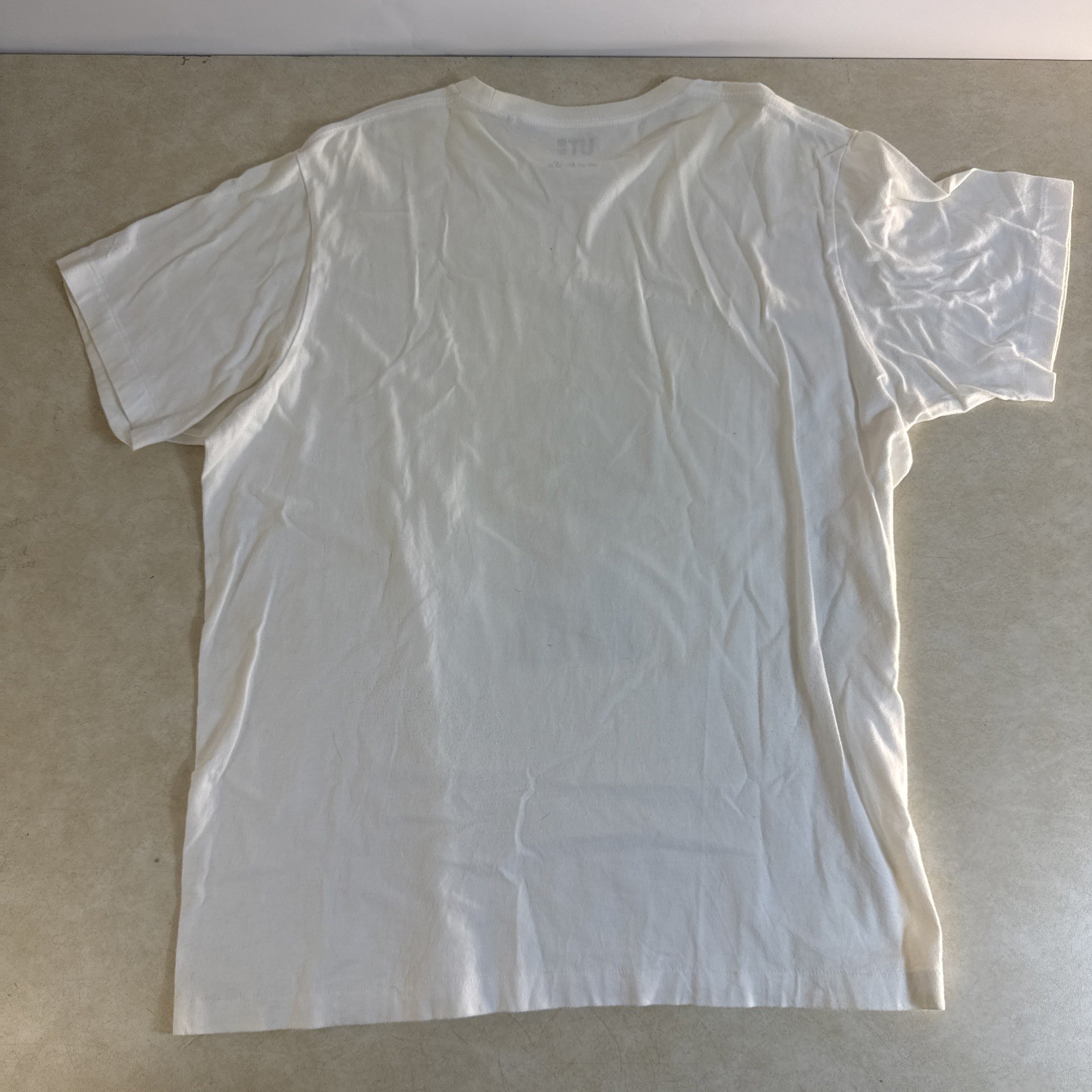 Uniqlo X Kaws Companion Art Figure Graphic Print Shirt Mens XL White gallery