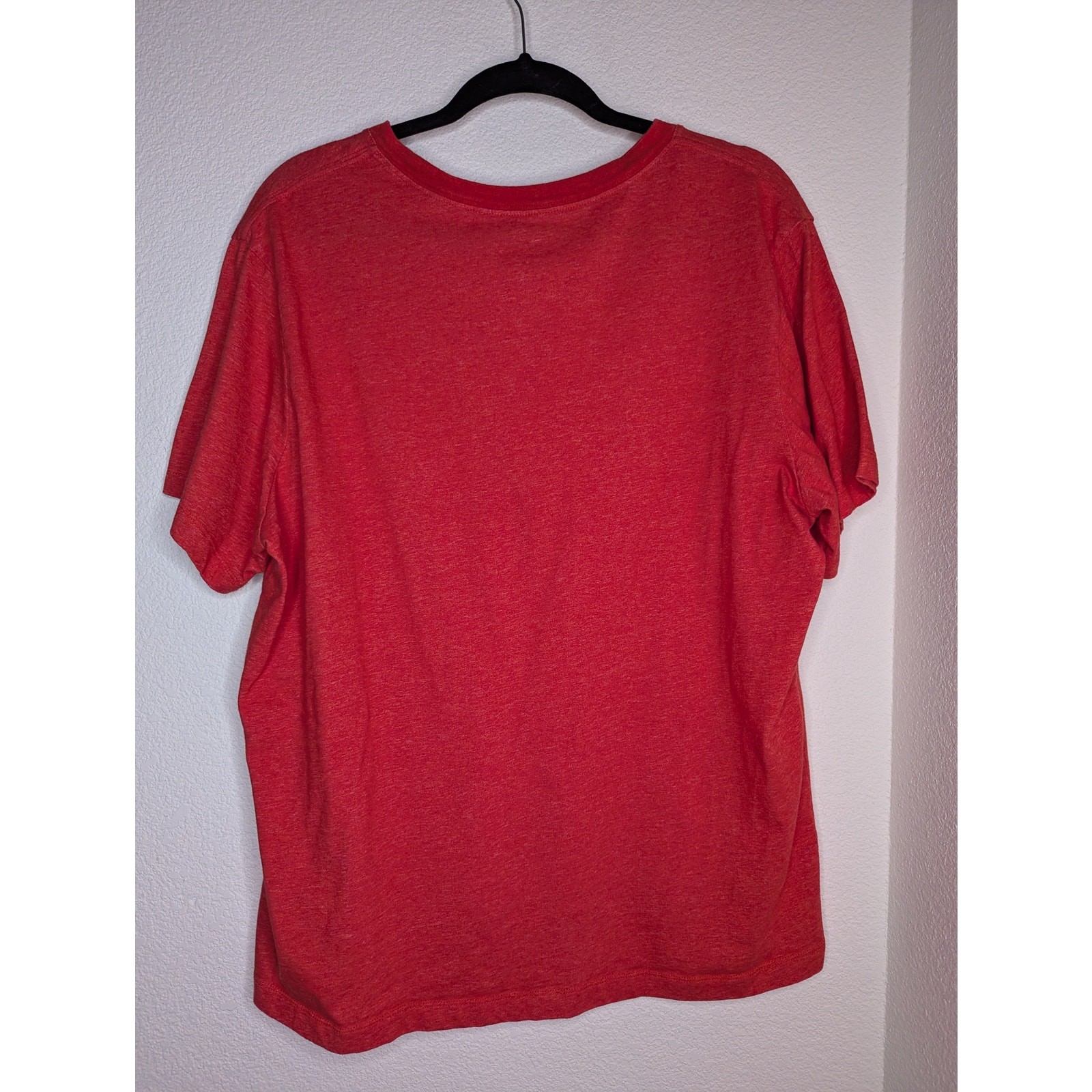 Nike Men's Dri-Fit Red Crewneck Tee XL Active Sporty Casual Travel Workout Basic gallery
