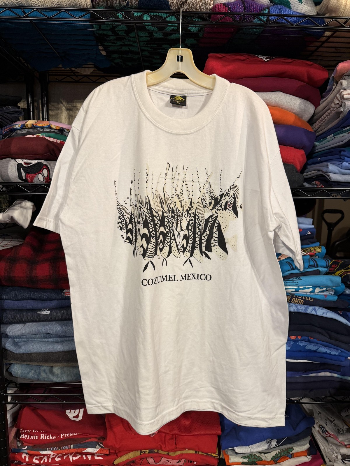 Dolphin’s Ropa De Playa Shirt Mens 2XL White Cozumel Mexico Fish Graphic Tee