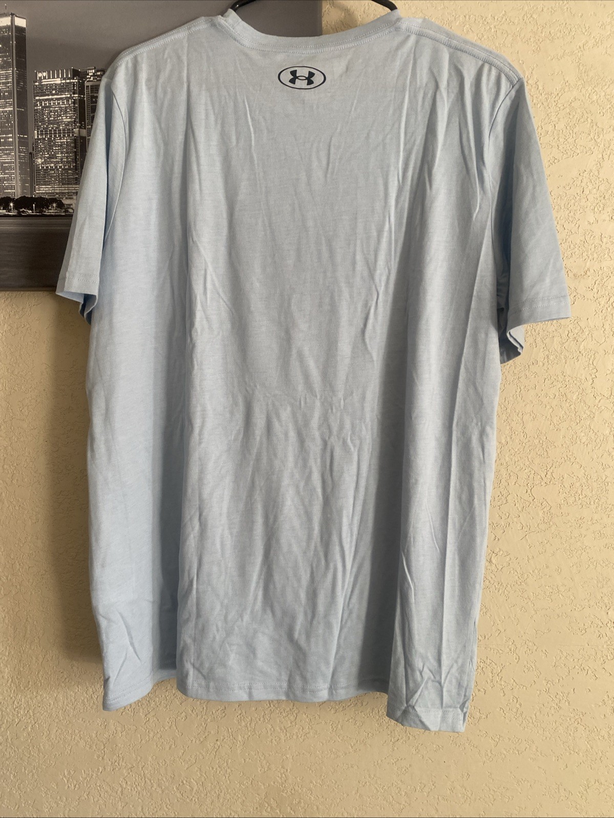 Under Armour Basketball Hoop Cloud Graphic T-Shirt Mens Large Light Blue NWT gallery