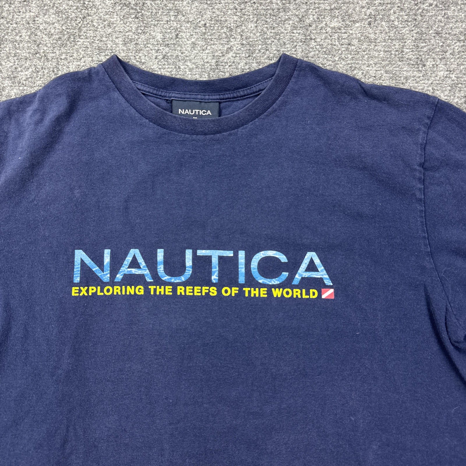 Vintage Nautica Shirt Mens Medium Blue Reefs Of The World Nautical Tee USA gallery