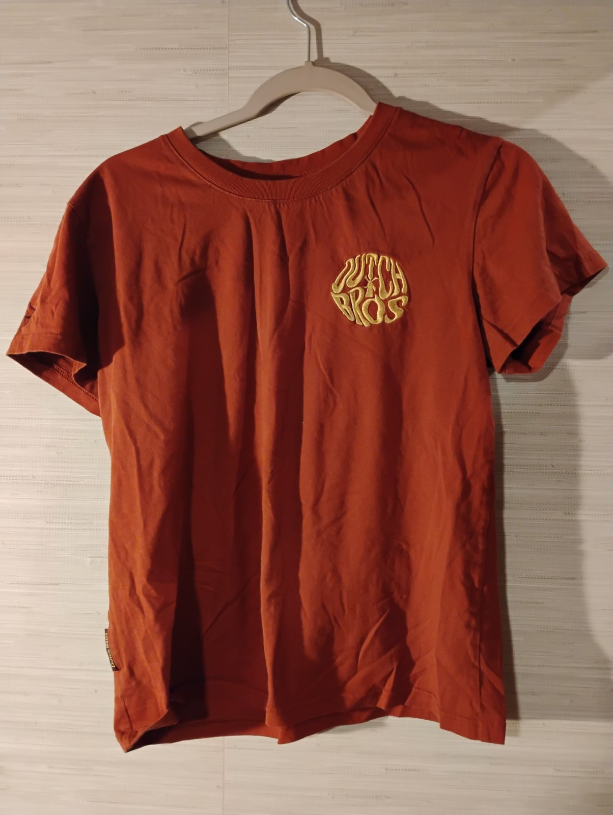 Dutch Brows Medium Orange Short Sleeve Tee Wavy 70’s Embroidered Logo Retro