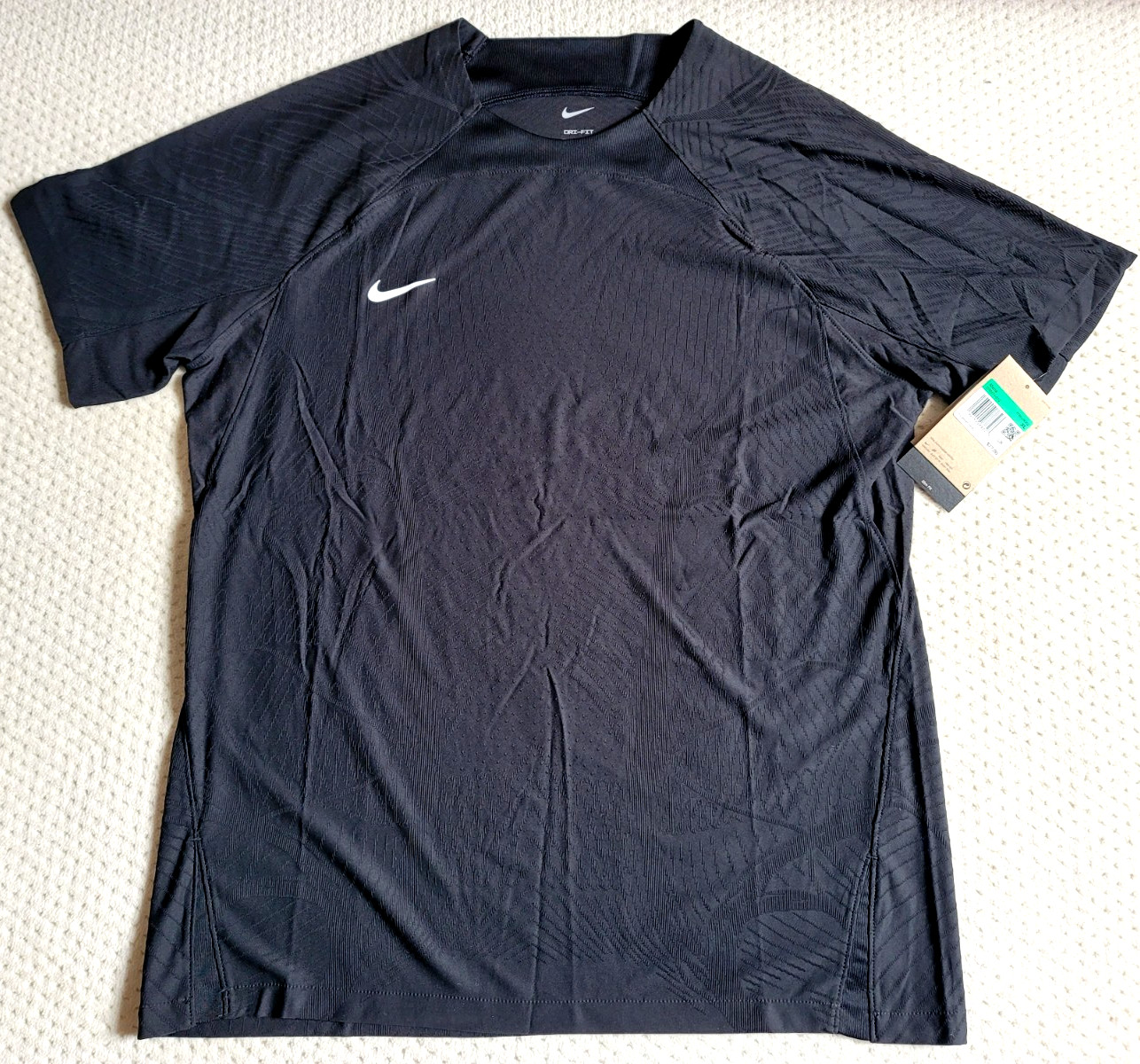 NWT Nike Dri-FIT ADV Vapor 4 Knit Soccer Football Jersey - DR0671-010 - Black XL gallery