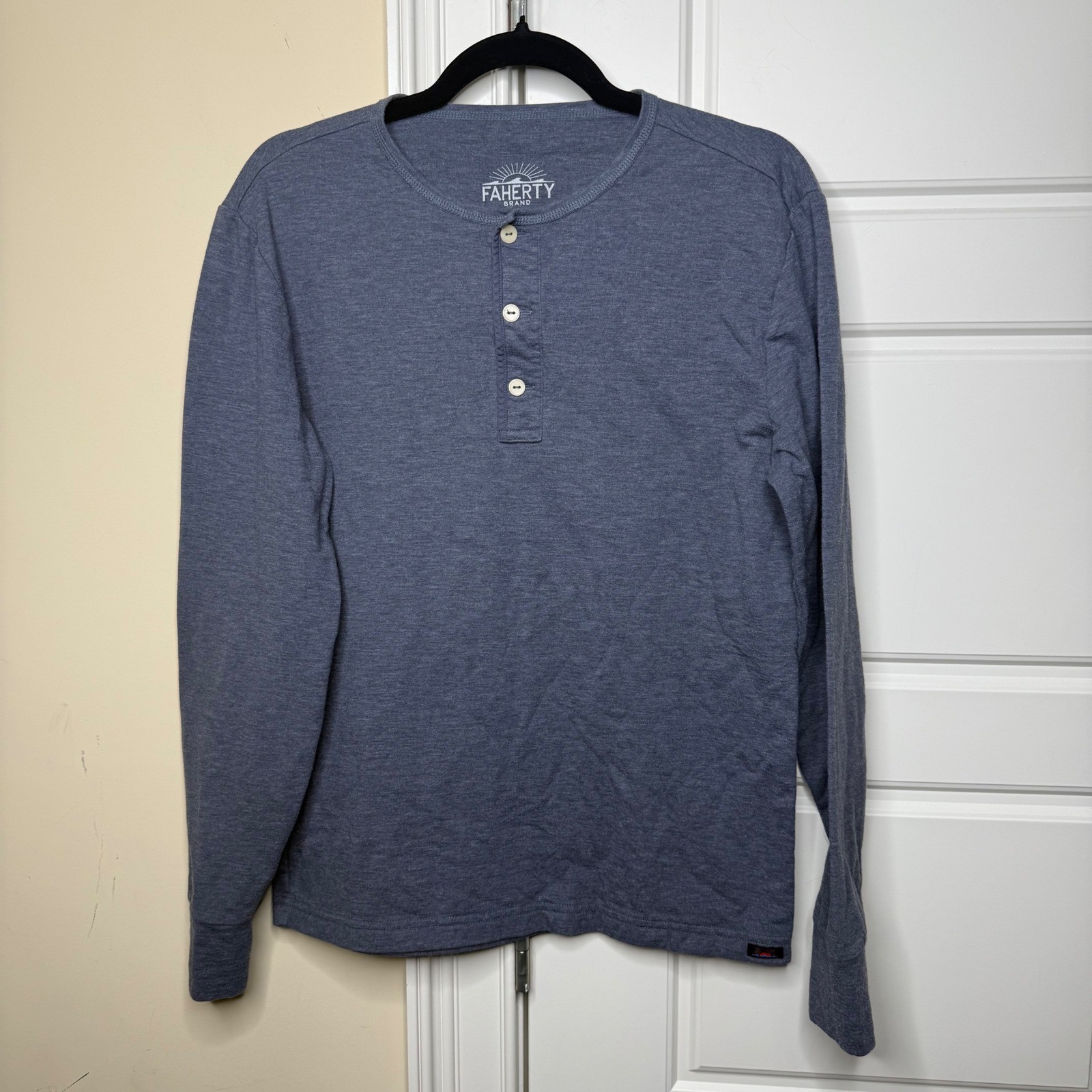 Faherty Henley Shirt Mens Small Heathered Blue Long Sleeve Jersey Casual Tee gallery