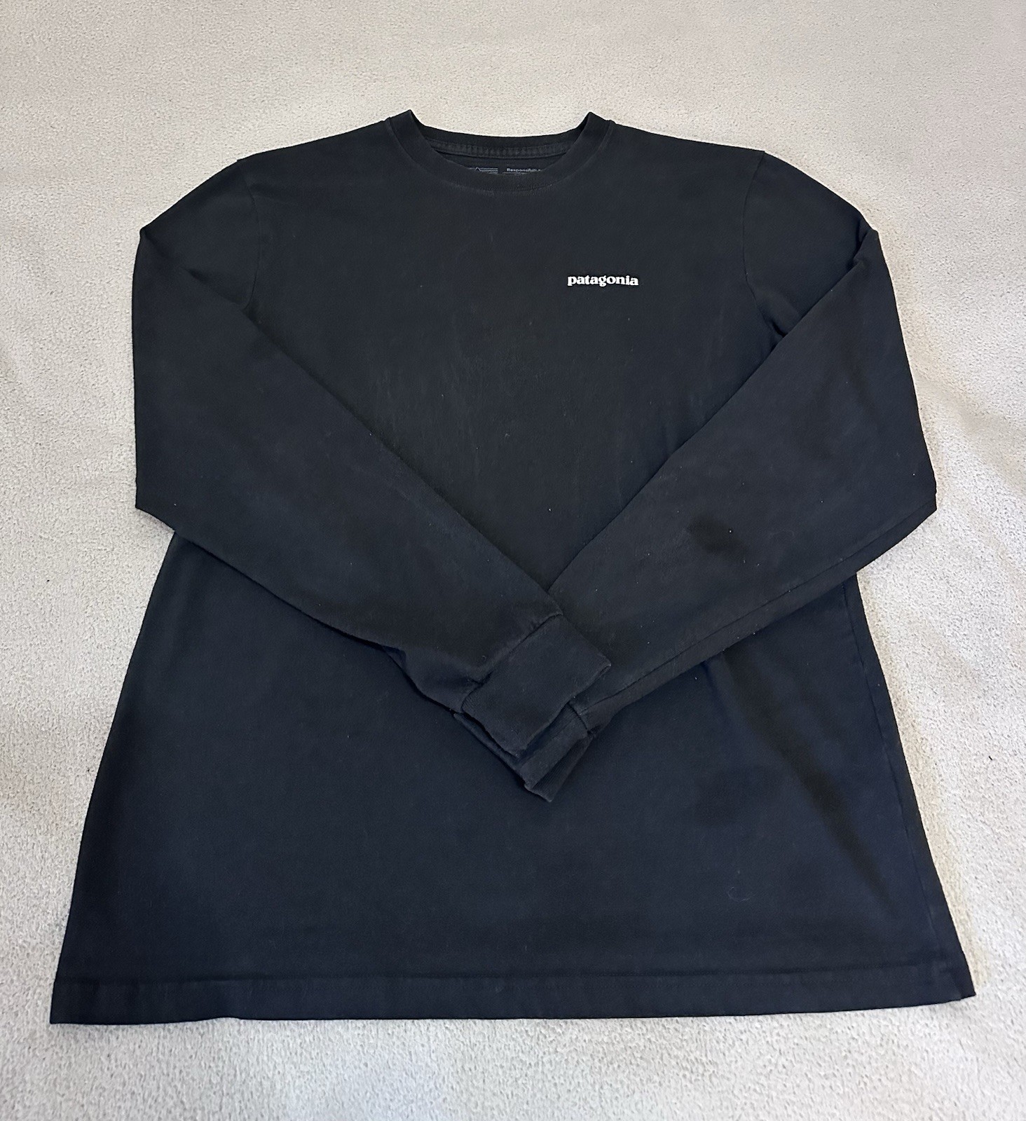Patagonia Shirt Men’s Black Long Sleeve P-6 Graphic Logo Responsibili-Tee Size S gallery