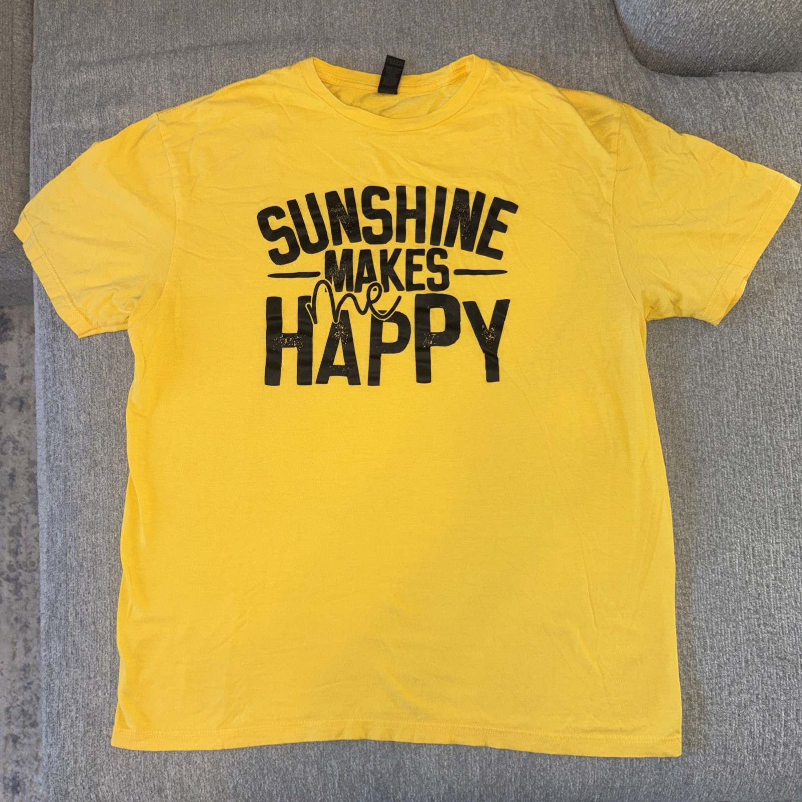 Gilden Soft Style, Unisex Large, Sunshine Makes Me Happy T-Shirt, Yellow gallery